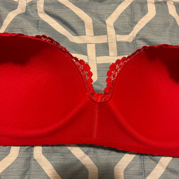Victoria Secret bra for women’s 34D/D75 - Picture 5 of 6